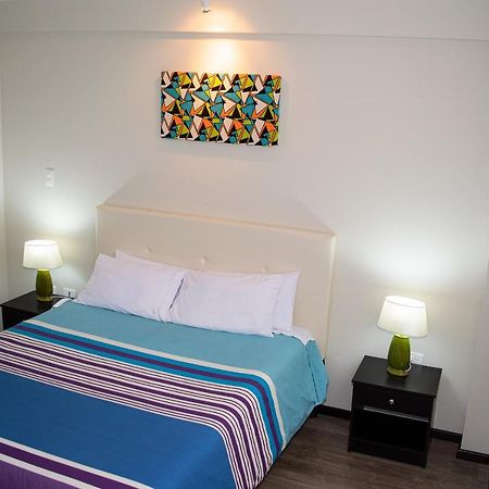 Illari Hotel Riobamba Buitenkant foto