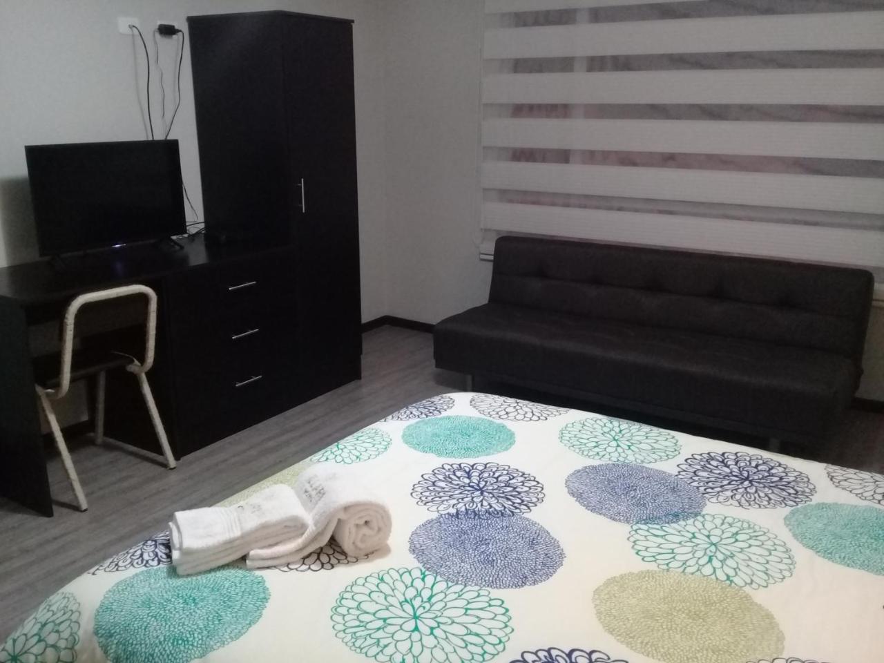 Illari Hotel Riobamba Buitenkant foto